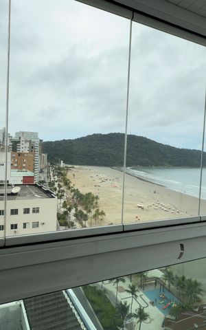 Apartamento para alugar com 299m², 3 quartos e 3 vagas Apartamento para alugar com 299m², 3 quartos e 3 vagasVista do Quarto Suíte 2