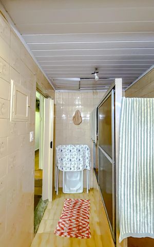 Casa à venda com 197m², 4 quartos e 1 vagaBanheiro