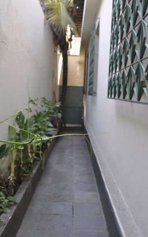 Casa à venda com 185m², 3 quartos e sem vagaCorredor externo