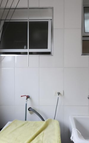 Apartamento à venda com 74m², 3 quartos e 1 vagaÁrea de Serviço