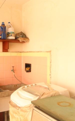 Casa à venda com 170m², 3 quartos e 1 vagaÁrea de Serviço