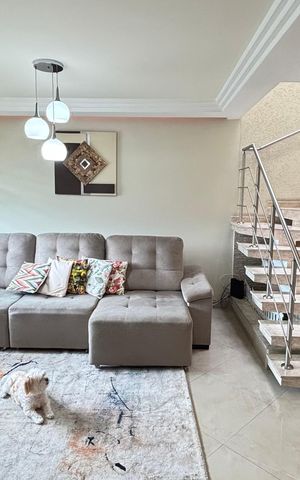 Casa à venda com 214m², 4 quartos e 4 vagas Casa à venda com 214m², 4 quartos e 4 vagasSala - Sala de Jantar