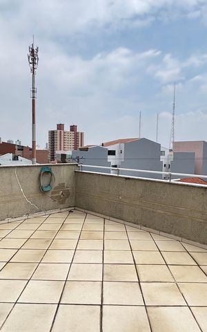 Casa à venda com 214m², 4 quartos e 4 vagas Casa à venda com 214m², 4 quartos e 4 vagasVaranda da Suíte 2