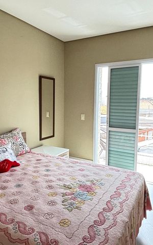 Casa à venda com 214m², 4 quartos e 4 vagas Casa à venda com 214m², 4 quartos e 4 vagasQuarto 4