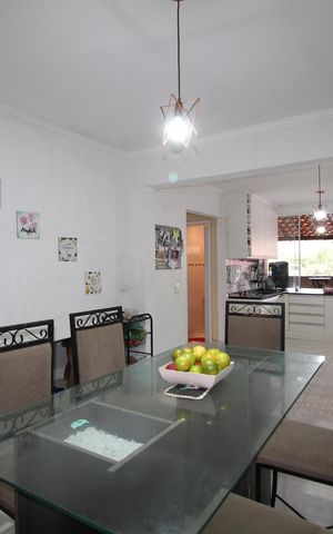 Casa de condomínio à venda com 250m², 4 quartos e 3 vagasCozinha - Copa