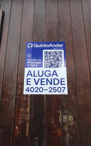 Casa de condomínio à venda com 250m², 4 quartos e 3 vagasPlaca 