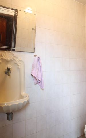 Casa de condomínio à venda com 250m², 4 quartos e 3 vagasLavabo 2