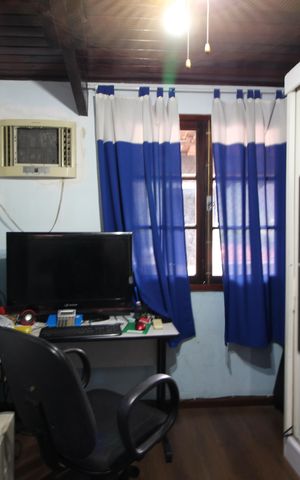 Casa de condomínio à venda com 250m², 4 quartos e 3 vagasQuarto 3