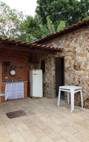 Casa de condomínio à venda com 250m², 4 quartos e 3 vagasÁrea comum - Churrasqueira 2
