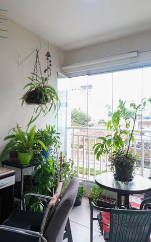 Apartamento à venda com 67m², 2 quartos e 1 vagaVaranda
