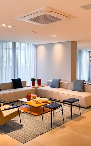 Studio à venda com 25m², 1 quarto e sem vaga Studio à venda com 25m², 1 quarto e sem vagaÁrea comum - Salão de festas