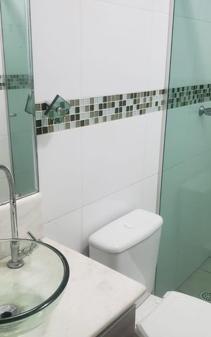 Casa à venda com 264m², 3 quartos e 3 vagas Casa à venda com 264m², 3 quartos e 3 vagasBanheiro