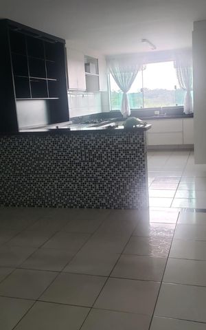 Casa à venda com 264m², 3 quartos e 3 vagas Casa à venda com 264m², 3 quartos e 3 vagasSala de Jantar