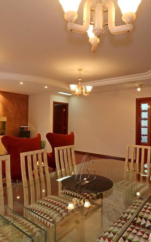 Apartamento à venda com 212m², 4 quartos e 3 vagasSala