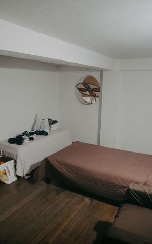Casa à venda com 360m², 7 quartos e 3 vagas Casa à venda com 360m², 7 quartos e 3 vagasQuarto 2