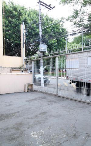 Apartamento para alugar com 70m², 2 quartos e sem vagaÁrea comum