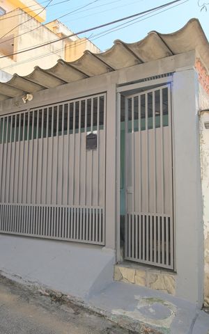 Casa para alugar com 138m², 3 quartos e 2 vagasFachada