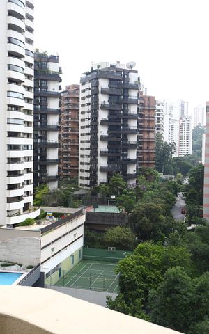 Apartamento à venda com 115m², 3 quartos e 3 vagas Apartamento à venda com 115m², 3 quartos e 3 vagasVista Suíte 1