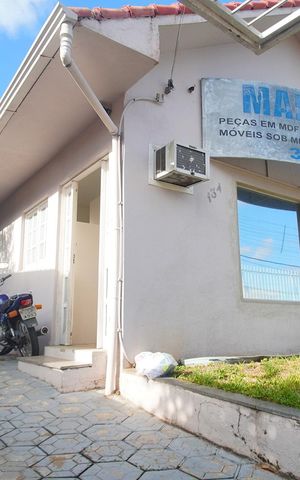 Casa para alugar com 200m², 1 quarto e sem vaga Casa para alugar com 200m², 1 quarto e sem vagaQuintal