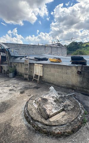 Casa à venda com 250m², 3 quartos e 5 vagasÁrea de Serviço