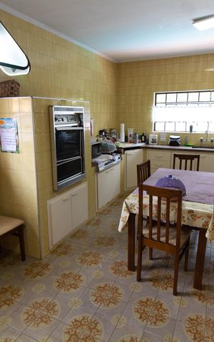Casa à venda com 450m², 5 quartos e 4 vagasCozinha