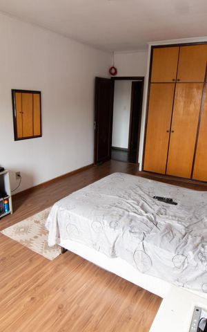 Casa à venda com 450m², 5 quartos e 4 vagasQuarto 3