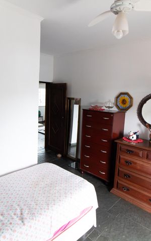 Casa à venda com 450m², 5 quartos e 4 vagasQuarto 1