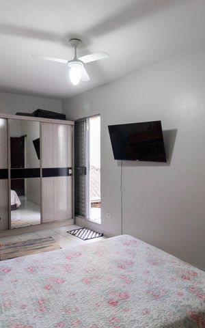 Casa à venda com 150m², 3 quartos e 2 vagas Casa à venda com 150m², 3 quartos e 2 vagasQuarto 3