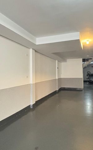 Apartamento à venda com 100m², 2 quartos e 1 vaga Apartamento à venda com 100m², 2 quartos e 1 vagaGaragem