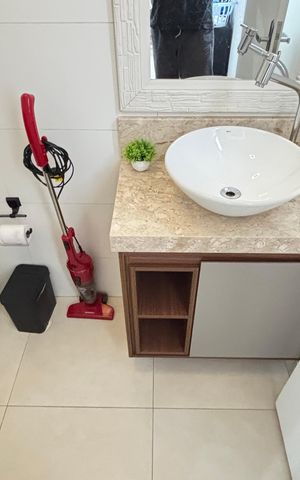 Apartamento à venda com 100m², 2 quartos e 1 vaga Apartamento à venda com 100m², 2 quartos e 1 vagaCobertura - Banheiro