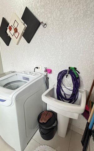 Apartamento à venda com 100m², 2 quartos e 1 vaga Apartamento à venda com 100m², 2 quartos e 1 vagaCobertura - Área de Serviço
