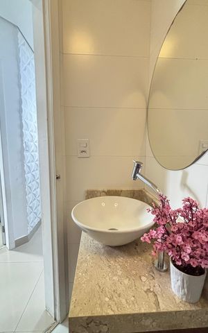 Apartamento à venda com 100m², 2 quartos e 1 vaga Apartamento à venda com 100m², 2 quartos e 1 vagaBanheiro