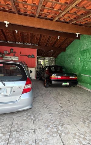 Casa à venda com 528m², 5 quartos e 5 vagasGaragem