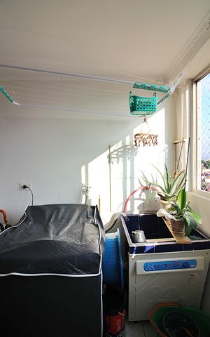 Apartamento à venda com 77m², 2 quartos e 1 vagaÁrea de Serviço