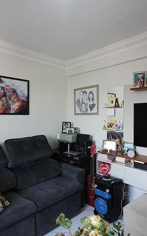Apartamento à venda com 77m², 2 quartos e 1 vagaSala
