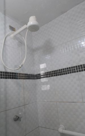 Casa à venda com 250m², 4 quartos e 2 vagascasa 2 -Banheiro