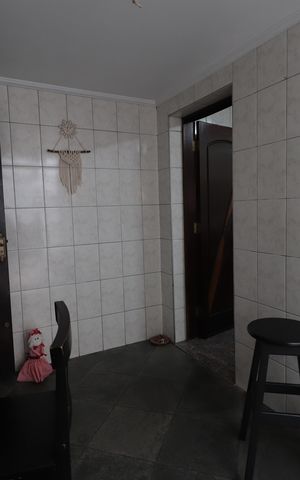 Casa à venda com 250m², 4 quartos e 2 vagasÁrea de Serviço