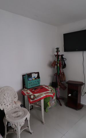 Casa à venda com 250m², 4 quartos e 2 vagascasa 2 -Quarto