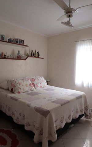 Casa à venda com 250m², 4 quartos e 2 vagasQuarto 1