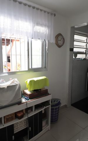 Casa à venda com 250m², 4 quartos e 2 vagascasa 2 -Quarto