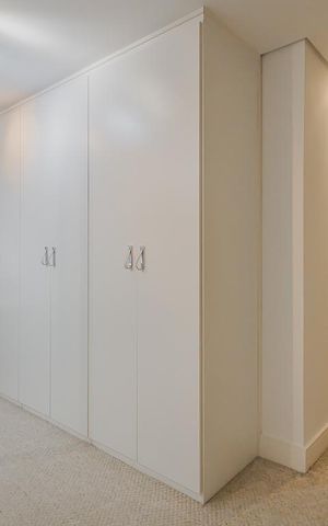 Apartamento à venda com 240m², 4 quartos e 2 vagasCloset da suíte 2