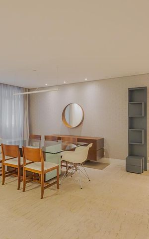 Apartamento à venda com 240m², 4 quartos e 2 vagasSala de Jantar