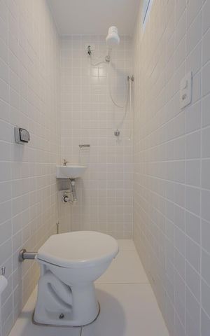 Apartamento à venda com 240m², 4 quartos e 2 vagasÁrea de Serviço - Banheiro