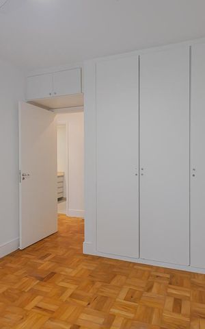 Apartamento à venda com 240m², 4 quartos e 2 vagasQuarto 1