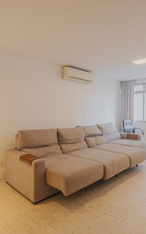 Apartamento à venda com 240m², 4 quartos e 2 vagasSala