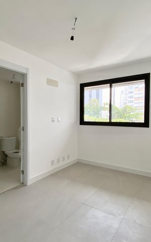 Apartamento à venda com 147m², 3 quartos e 2 vagasSuíte 1
