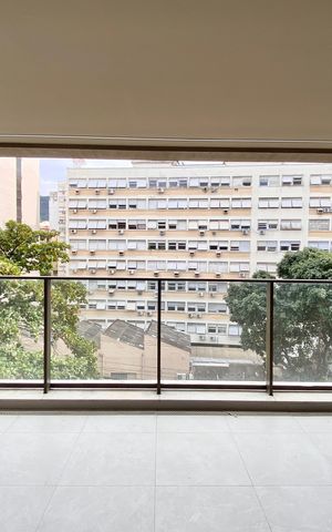 Apartamento à venda com 147m², 3 quartos e 2 vagasVaranda