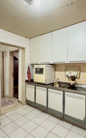 Casa à venda com 150m², 4 quartos e sem vaga Casa à venda com 150m², 4 quartos e sem vagaCozinha