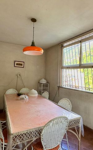 Casa à venda com 150m², 4 quartos e sem vaga Casa à venda com 150m², 4 quartos e sem vagaSala de Jantar