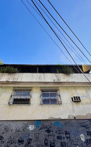 Casa à venda com 150m², 4 quartos e sem vaga Casa à venda com 150m², 4 quartos e sem vagaFachada